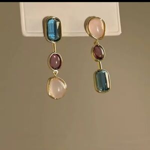 Elegant Gold Multi-Stone Drop Earrings